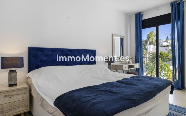 Wiederverkauf - Freistehende Villa - Benalmadena - Torremuelle
