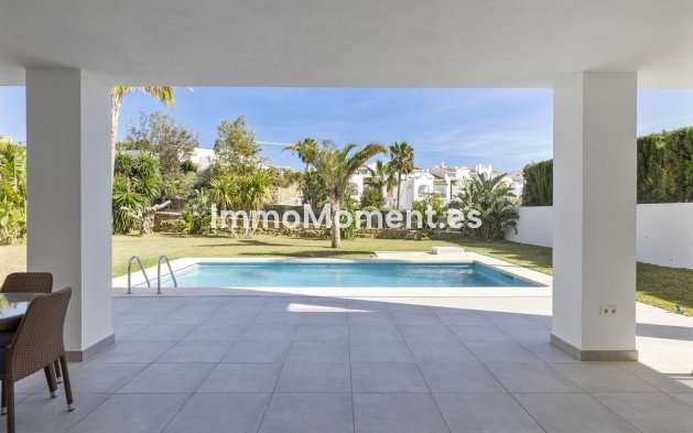 Wiederverkauf - Freistehende Villa - Benalmadena - Torremuelle