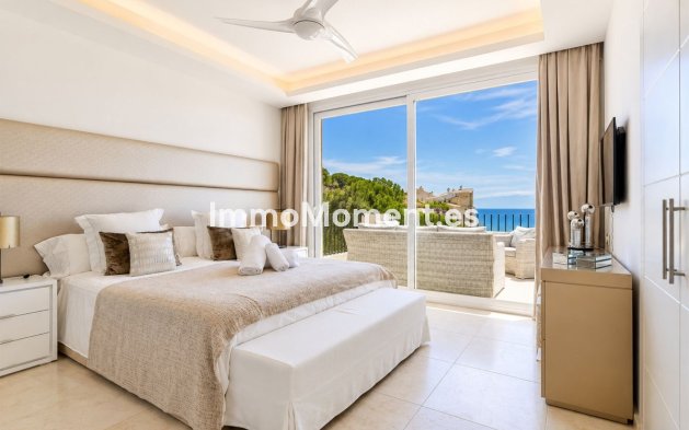 Resale - Apartment - Marbella - Puerto de Cabopino