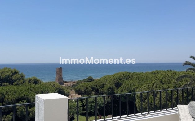 Resale - Apartment - Marbella - Puerto de Cabopino
