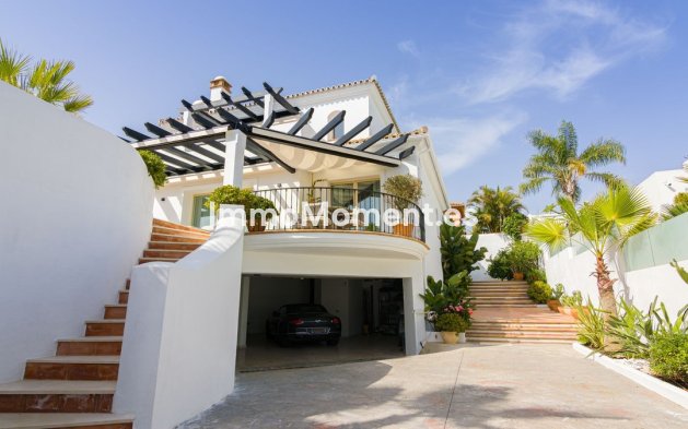 Bestaande woning - Vrijstaande villa - Marbella - Las Chapas