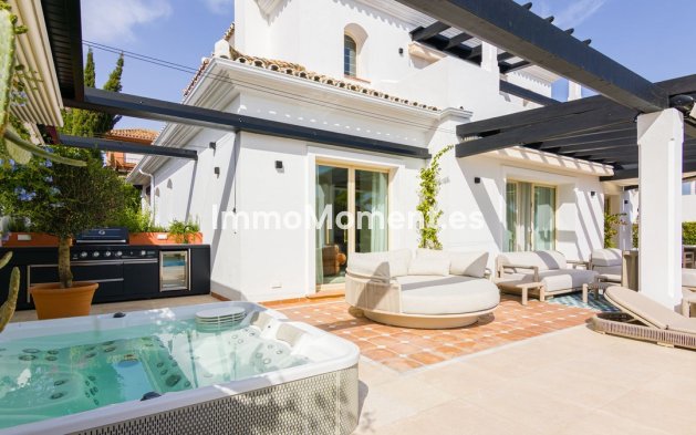 Bestaande woning - Vrijstaande villa - Marbella - Las Chapas