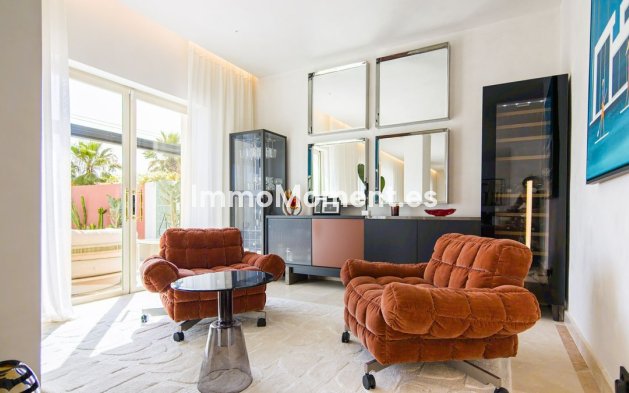 Bestaande woning - Vrijstaande villa - Marbella - Las Chapas