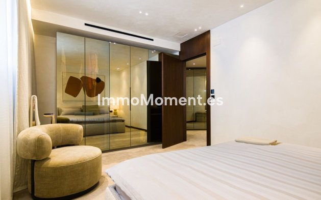 Bestaande woning - Vrijstaande villa - Marbella - Las Chapas