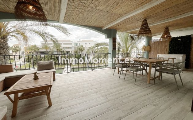 Bestaande woning - Appartement - Sotogrande - Sotogrande Marina