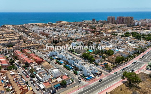 Bestaande woning - Rijtjeshuis - Torrevieja - Torrevieja Centro
