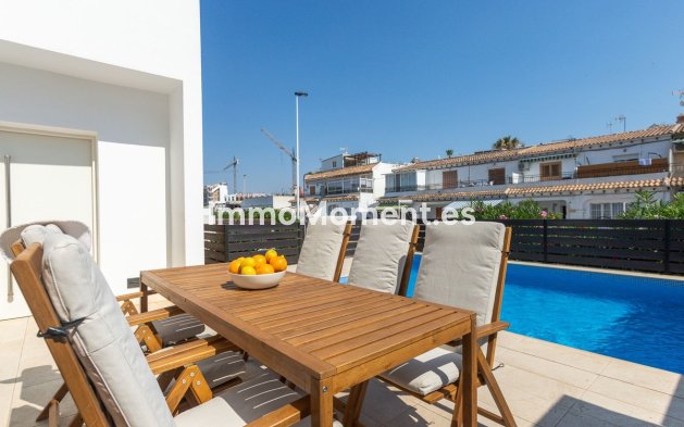 Bestaande woning - Rijtjeshuis - Torrevieja - Torrevieja Centro