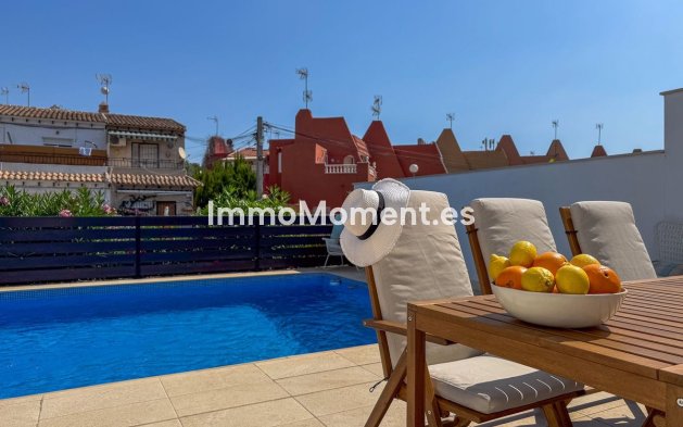 Bestaande woning - Rijtjeshuis - Torrevieja - Torrevieja Centro