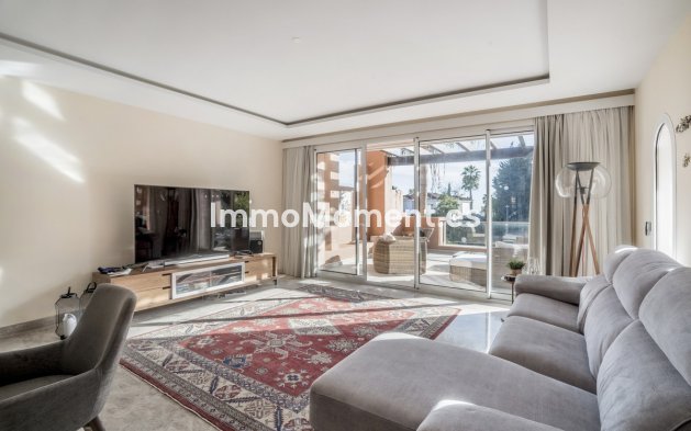 Wiederverkauf - Wohnung - Marbella - Nueva Andalucía