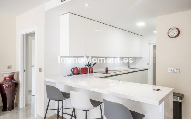 Wiederverkauf - Wohnung - Marbella - Nueva Andalucía