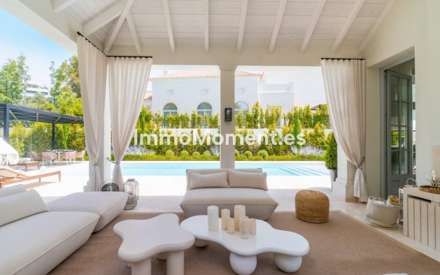 Resale - Detached villa - Marbella - Nueva Andalucía