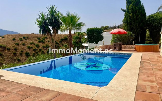Bestaande woning - Vrijstaande villa - Mijas - Valtocado