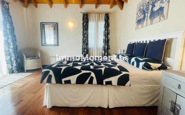 Bestaande woning - Vrijstaande villa - Mijas - Valtocado
