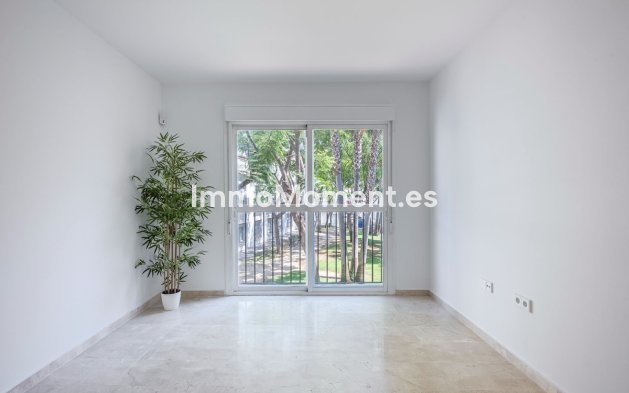 Bestaande woning - Appartement - Estepona  - Cancelada