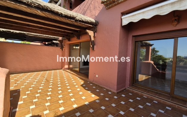 Resale - Apartment - Marbella - Guadalmina Baja