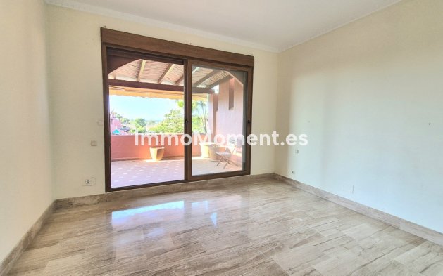 Resale - Apartment - Marbella - Guadalmina Baja