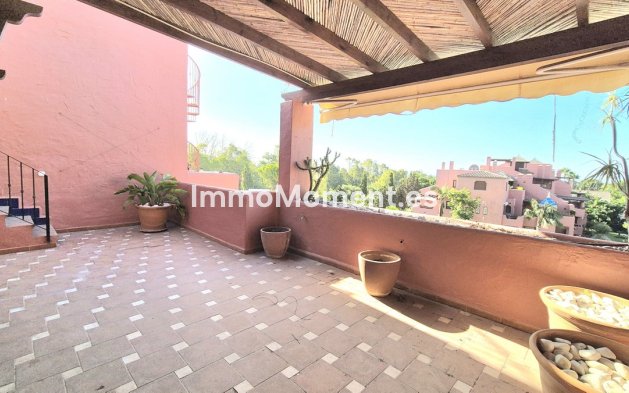 Resale - Apartment - Marbella - Guadalmina Baja