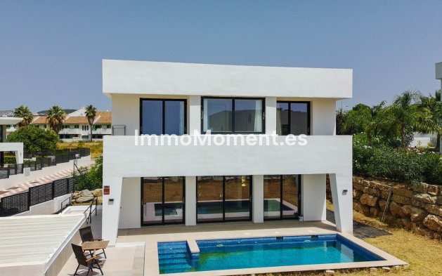 Resale - Detached villa - Manilva - La Duquesa