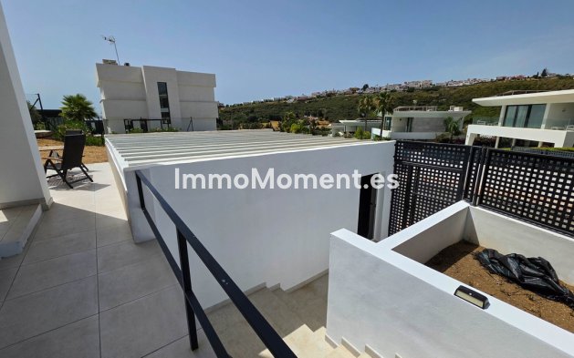 Resale - Detached villa - Manilva - La Duquesa