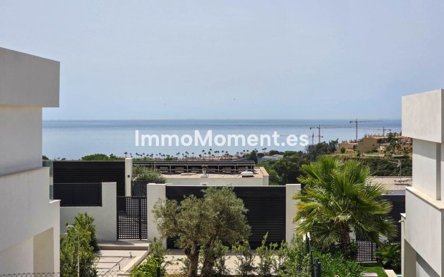Resale - Detached villa - Manilva - La Duquesa