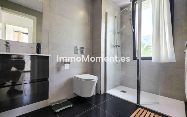 Resale - Detached villa - Manilva - La Duquesa