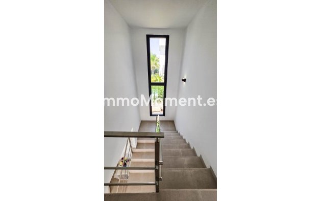 Resale - Detached villa - Manilva - La Duquesa