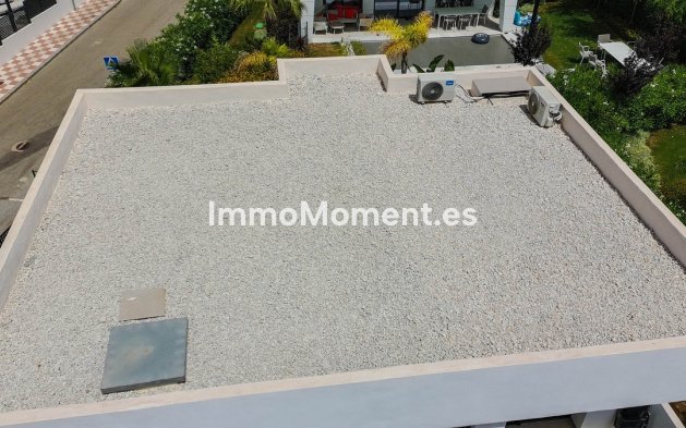 Resale - Detached villa - Manilva - La Duquesa