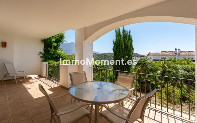 Resale - Apartment - Benahavís - Benahavís Centro