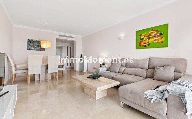 Resale - Apartment - Benahavís - Benahavís Centro