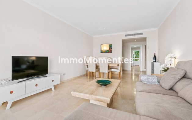 Resale - Apartment - Benahavís - Benahavís Centro