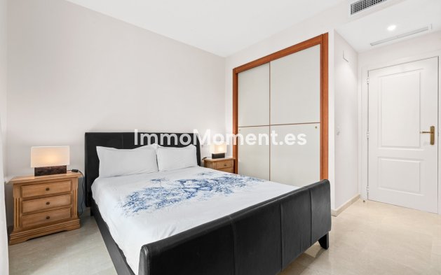 Resale - Apartment - Benahavís - Benahavís Centro