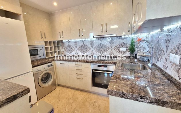 Resale - Apartment - Torrevieja - La Mata