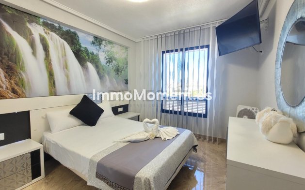 Resale - Apartment - Torrevieja - La Mata