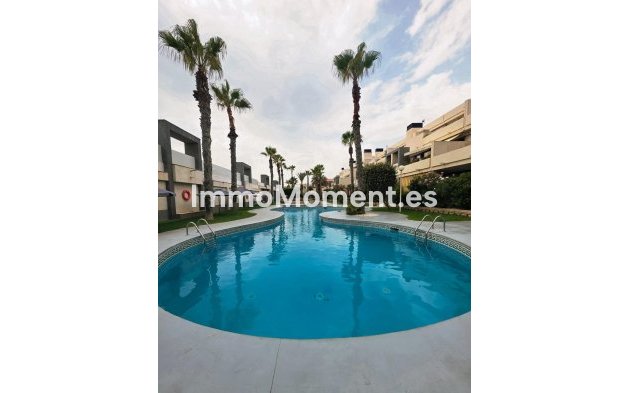 Resale - Apartment - Torrevieja - La Mata