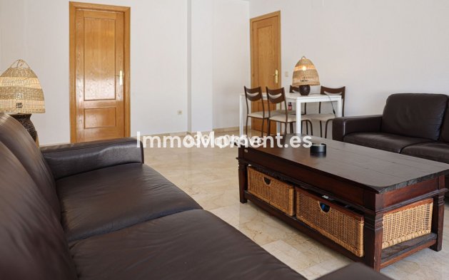 Resale - Apartment - Benahavís - Benahavís Centro
