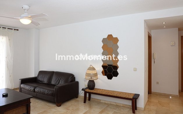 Resale - Apartment - Benahavís - Benahavís Centro