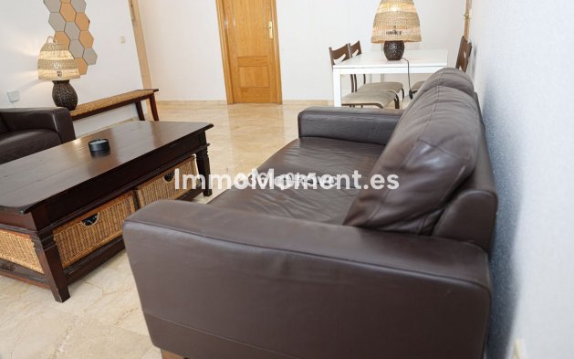 Resale - Apartment - Benahavís - Benahavís Centro