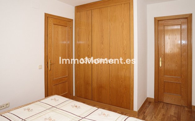 Resale - Apartment - Benahavís - Benahavís Centro