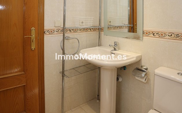 Resale - Apartment - Benahavís - Benahavís Centro