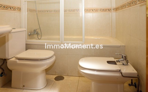Resale - Apartment - Benahavís - Benahavís Centro