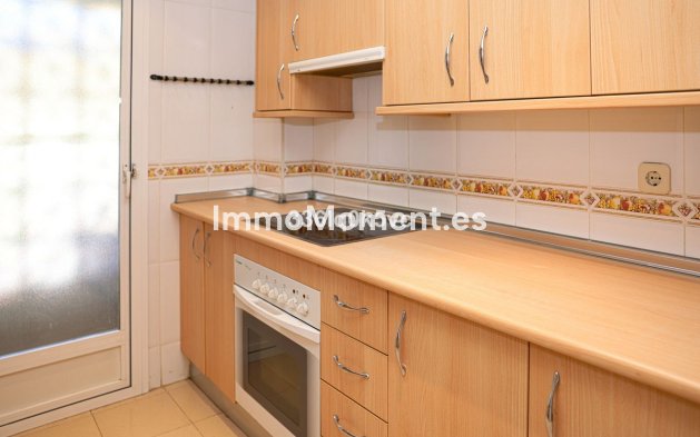 Resale - Apartment - Benahavís - Benahavís Centro