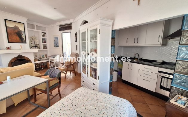 Wiederverkauf - Freistehende Villa - Estepona  - Estepona Centro