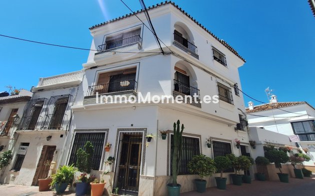 Wiederverkauf - Freistehende Villa - Estepona  - Estepona Centro