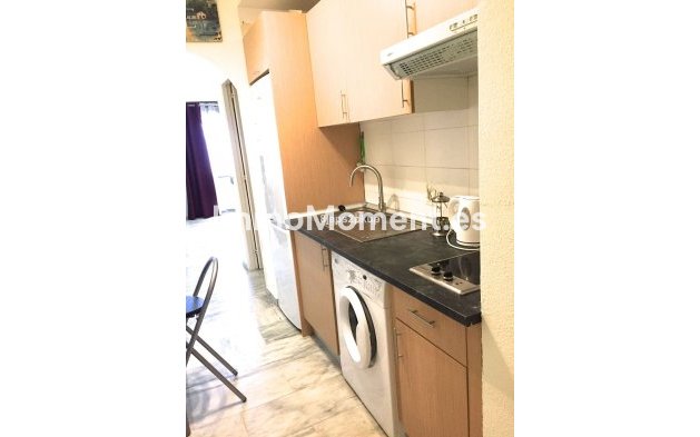 Wiederverkauf - Wohnung - Estepona  - Estepona Centro