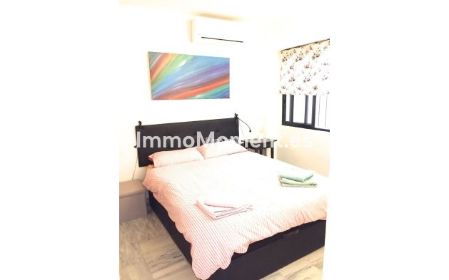 Wiederverkauf - Wohnung - Estepona  - Estepona Centro