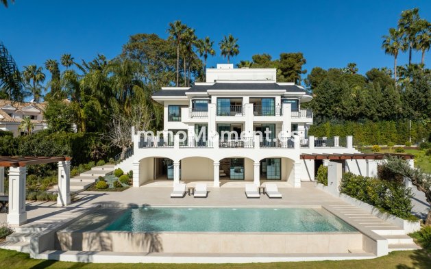 Bestaande woning - Vrijstaande villa - Marbella - Nueva Andalucía