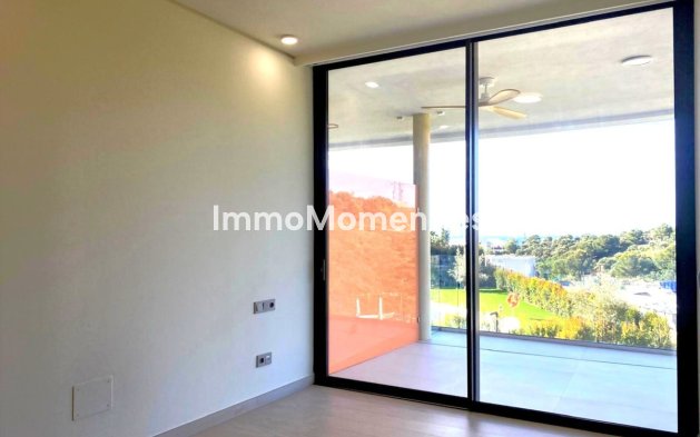 Resale - Apartment - Fuengirola - Higueron