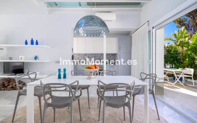 Resale - Detached villa - Marbella - Marbesa