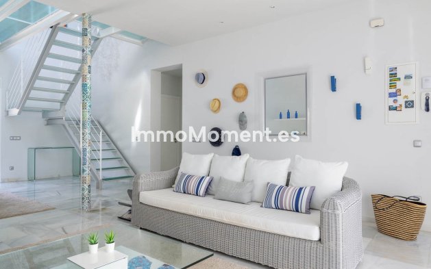 Resale - Detached villa - Marbella - Marbesa