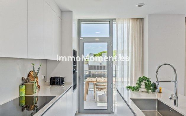 Wiederverkauf - Wohnung - Marbella - Santa Clara